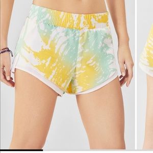 FABLETICS Latrice Shorts double Layered